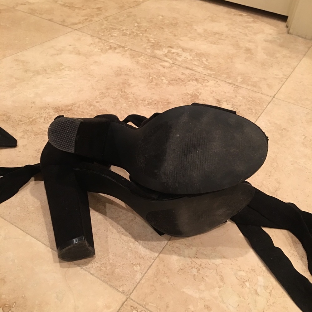 Super sexy black ankle wrap suede high sandals - Picture 7 of 8